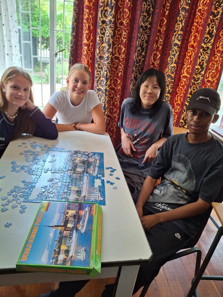 Puzzle-building competition.